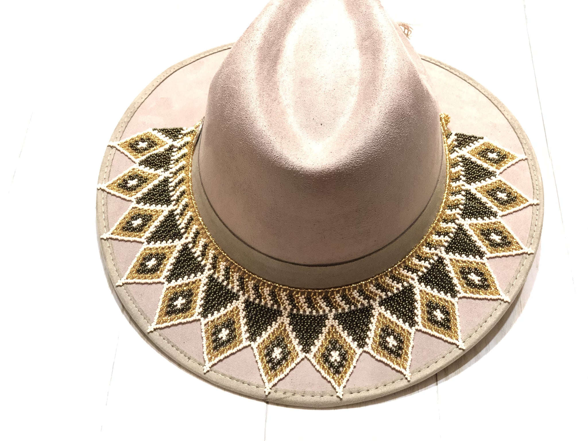 Beige Boho Western Mexican Artisanal Fedora Hat and Chaquira Beads Toaquilla, Sombrero y Toaquilla de Chaquira