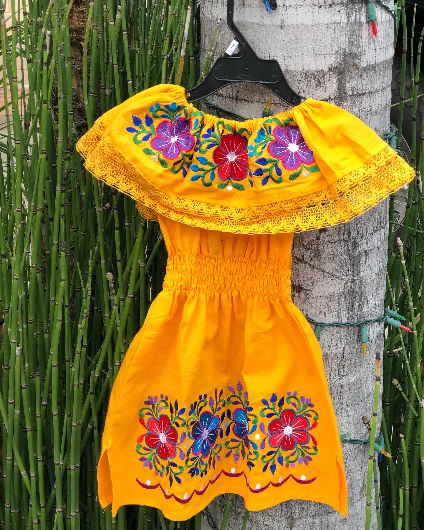 Vestido Amarillo Campesina Floreado para Nina /Yellow Countrygirl Dress with Flowers