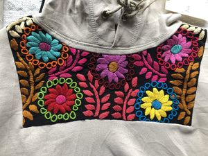 Rokoko Hoodies with Embroidered flowers