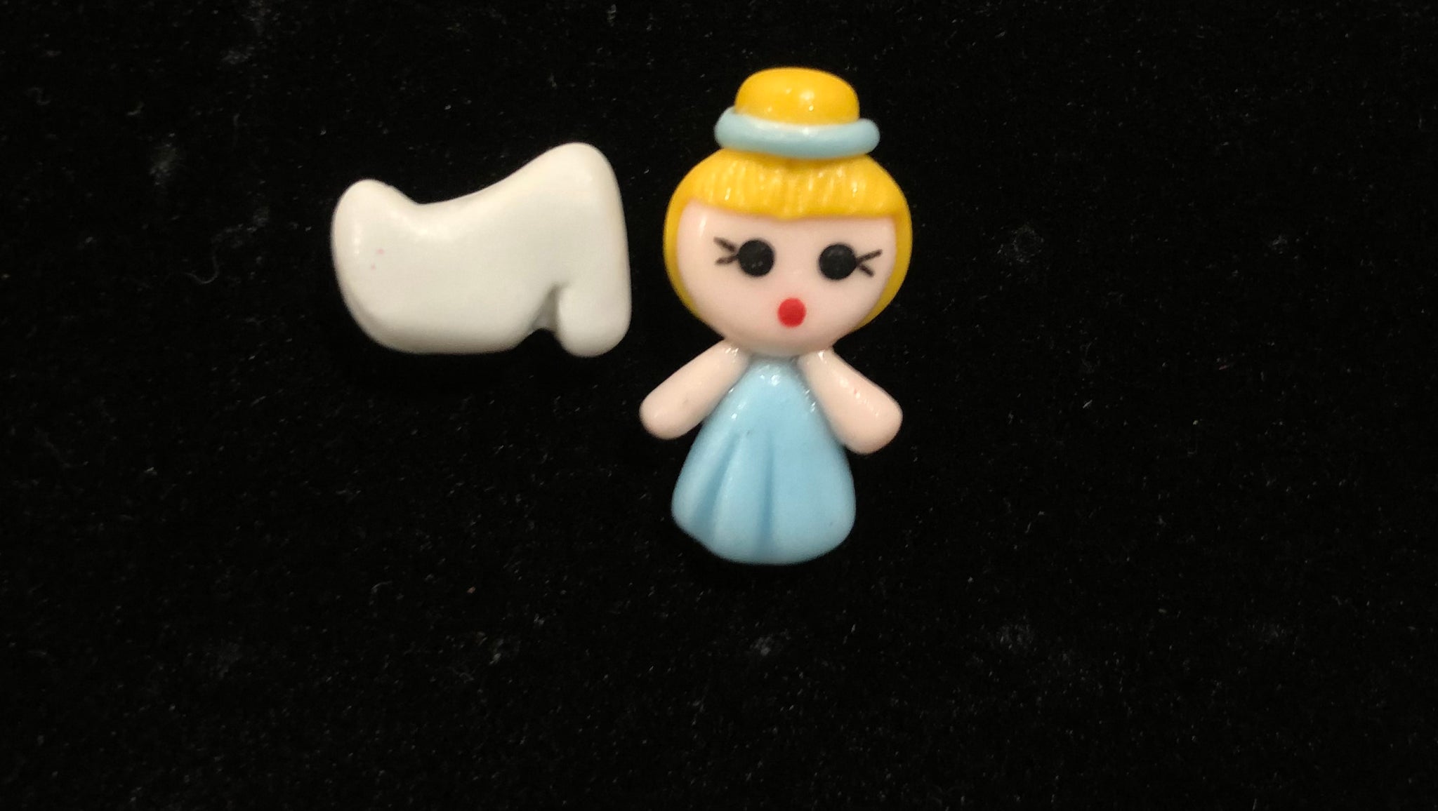 Princess Earrings/Aretes de Princesa