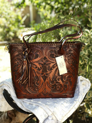 Hand Made Artisan Chiseled Woven Tote & Crossbody Bag/ Bolsa de Piel Cincelada A Mano